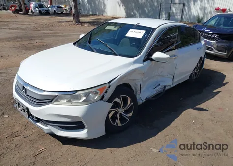 2017 Honda Accord Lx z USA, uszkodzony, nr VIN 1HGCR2F32HA193825